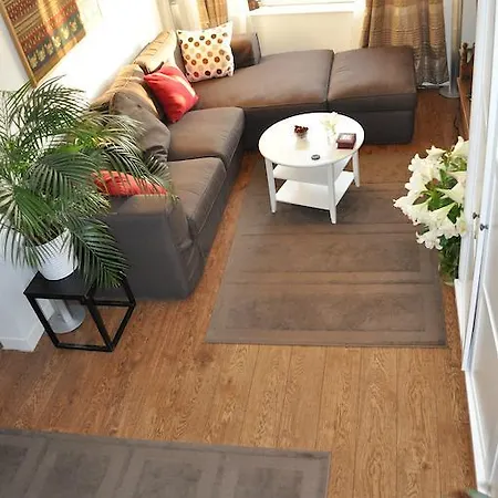 Apartment Rooftop *